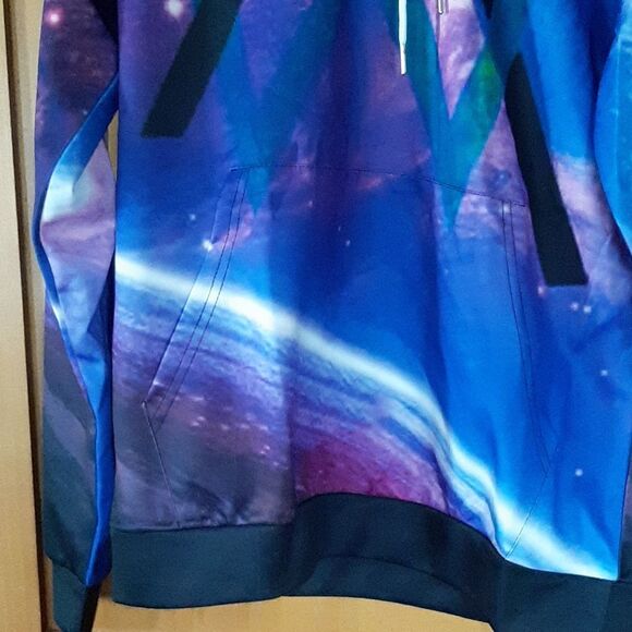 Irpono Unisex Hoodie NWOT  Size M - Picture 3 of 11